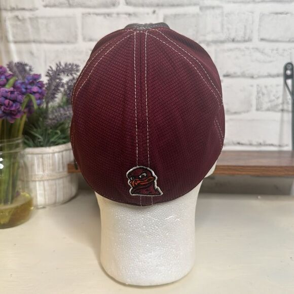 VA Tech Hokies Maroon and Gray Cap, Top of The World, One Fit - Picture 6 of 7